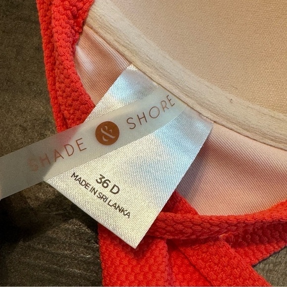 NWOT Shade & Shore Bikini Top size 36D - Picture 6 of 8